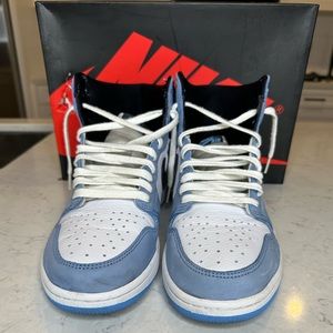 Air Jordan Retro 1s University Blues